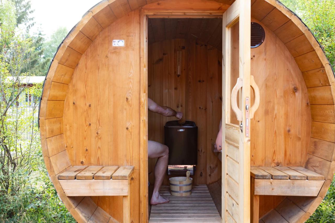 Am Grimnitzsee Gemutliches Tiny House Bungalow Mit Sauna Und Kamin Joachimsthal Buitenkant foto